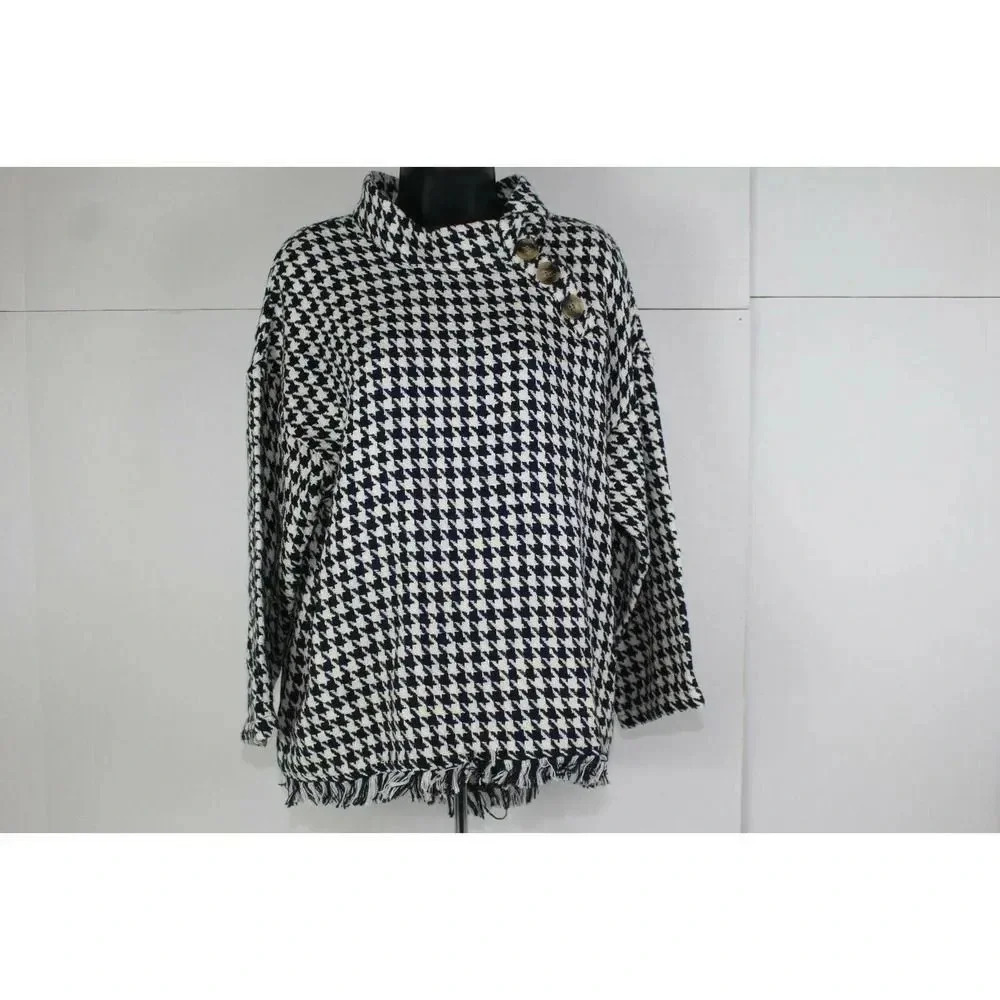 ladies ZARA WOMAN sweater size M